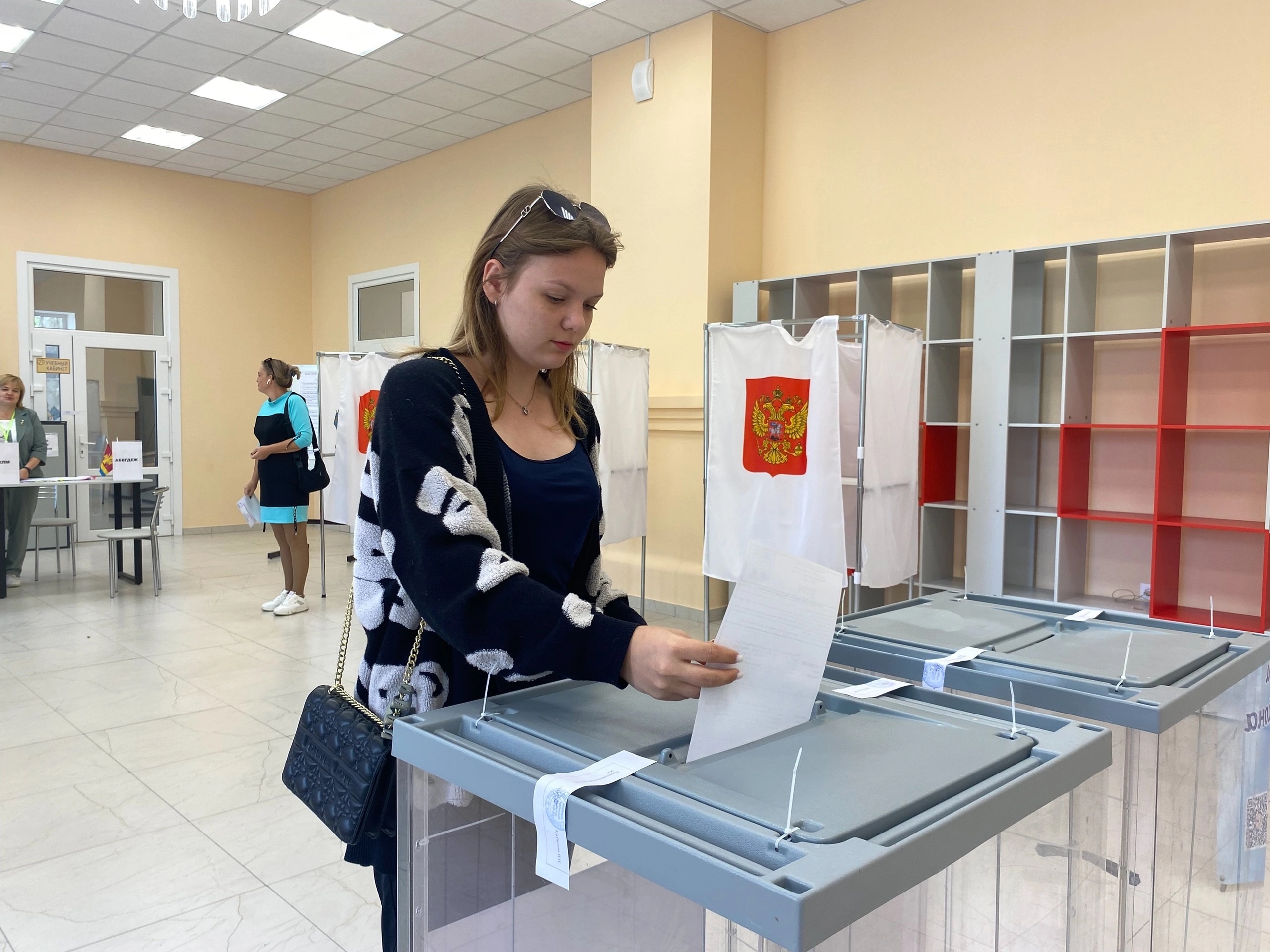 Сегодня молодые избиратели активно участвуют в голосовании