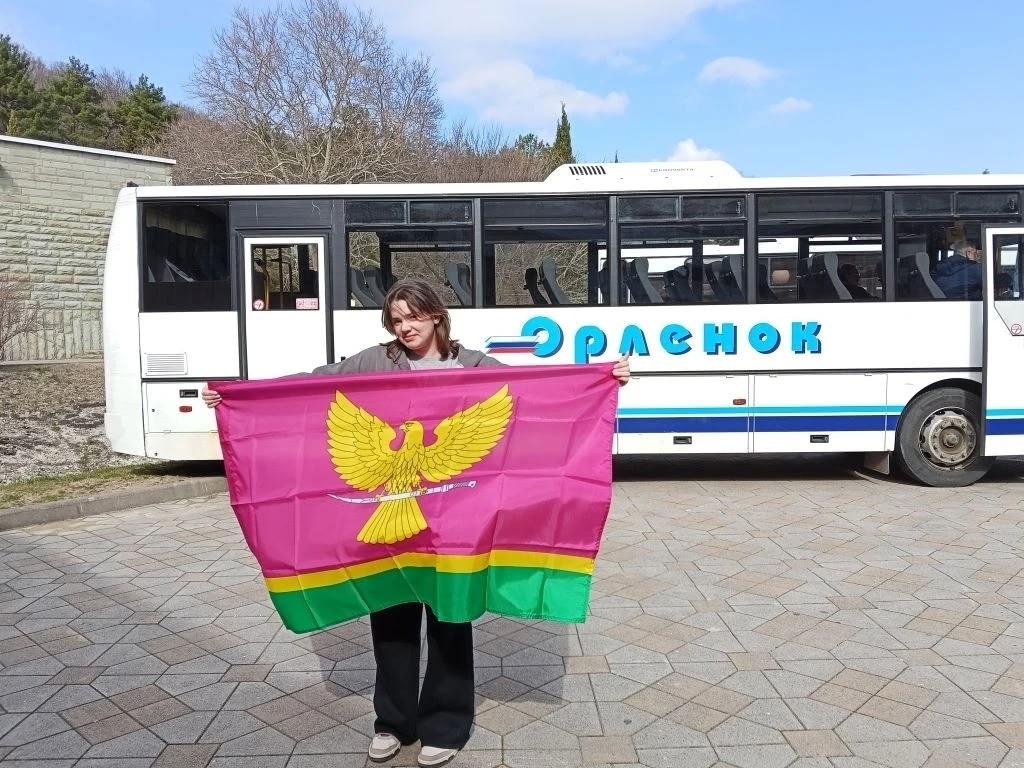Мария Рафаилова, ученица школы №35, стала победителем в конкурсном отборе на тематическую смену «Вдохновленные детством» во Всероссийский детский центр «Орлёнок».