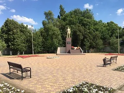 Братская могила освободителям ст. Новотитаровской, 1943 год захоронения