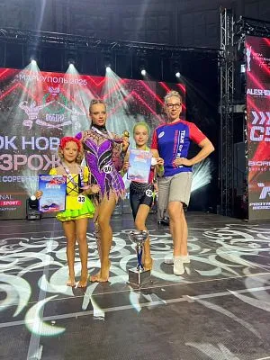 Спортсменки из станицы Новотитаровской успешно выступили на Всероссийских соревнованиях по бодибилдингу в Донецкой области!