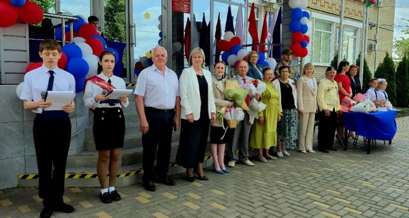 Сегодня в школах нашего поселения прошло торжественное празднование Последнего звонка