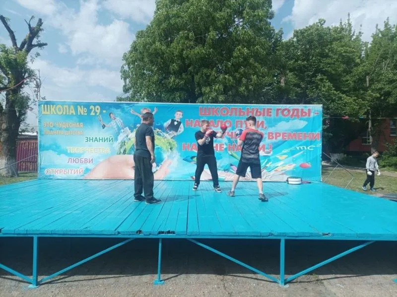 Спортивные праздники проходят на избирательных участках Новотитаровского сельского поселения!