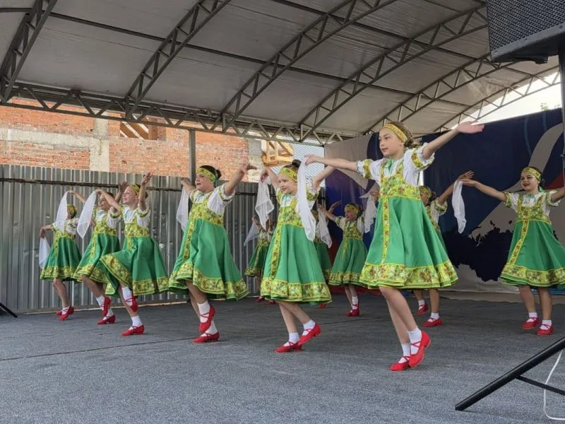 Концерт "Все начинается с семьи"