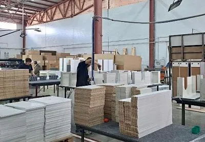 Краснодарский производитель повысит эффективность изготовления корпусной мебели для ванных комнат