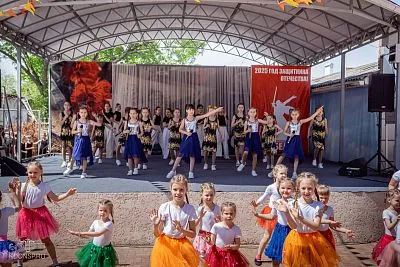 Праздничный концерт «Наш край встречает Первомай»