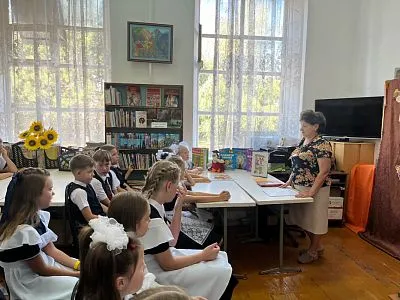 Праздничное мероприятие к Дню знаний: "Воспитание в казачьей семье, история образования в кубанских станицах"